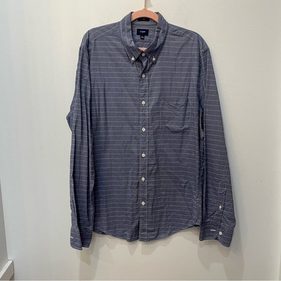 J.Crew Slim Button Down Shirt Men's Bllue Purple Washed Horizontal Stripe Large - Picture 2 of 6